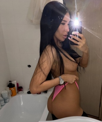 Кира, 24 года